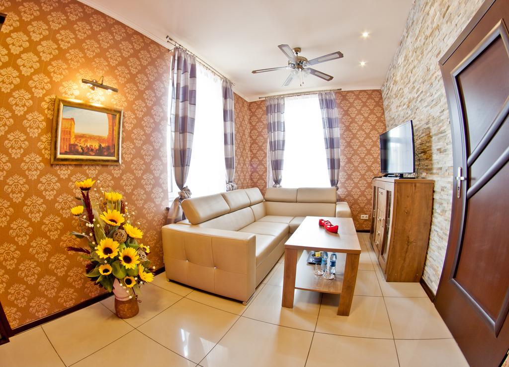 Palac Saturna Czeladź Oda fotoğraf